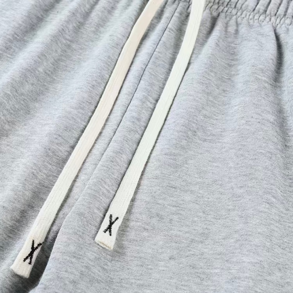 Shorts - Picture 3 of 4